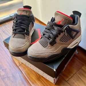 Size 4.5y Air Jordan 4 Retro "Taupe Haze" DJ6249-200